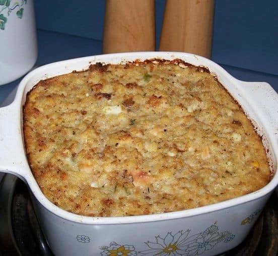 The Best Cornbread Dressing You’ll Ever Make: A Southern Classic Straight from Mama’s Kitchen