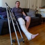 My Husband Showed Up with a Cast on His Leg the Day Before Our First Family Vacation – Then I Got a Call That Changed Everything!